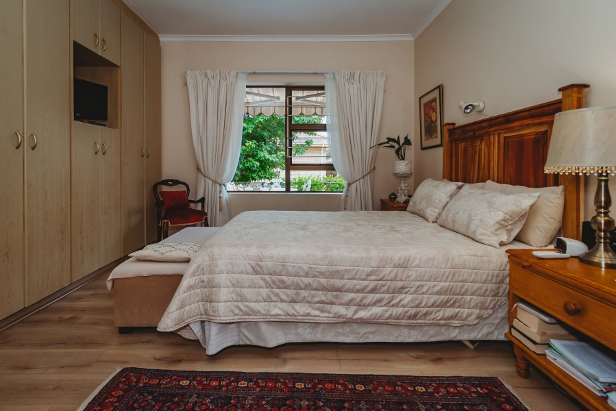 2 Bedroom Property for Sale in Heather Park Western Cape